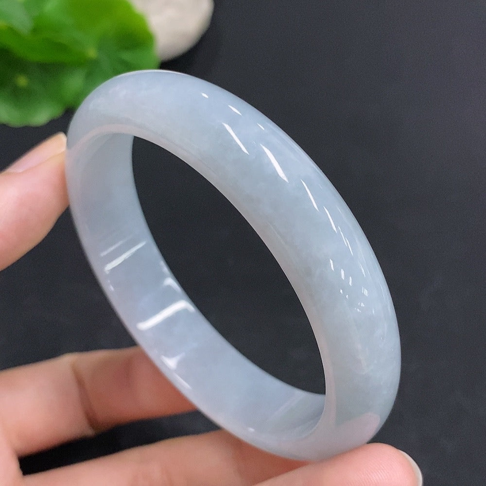 Jadeite Regular Bangle Total Weight Approx. 51.3g, Inner Diameter 58