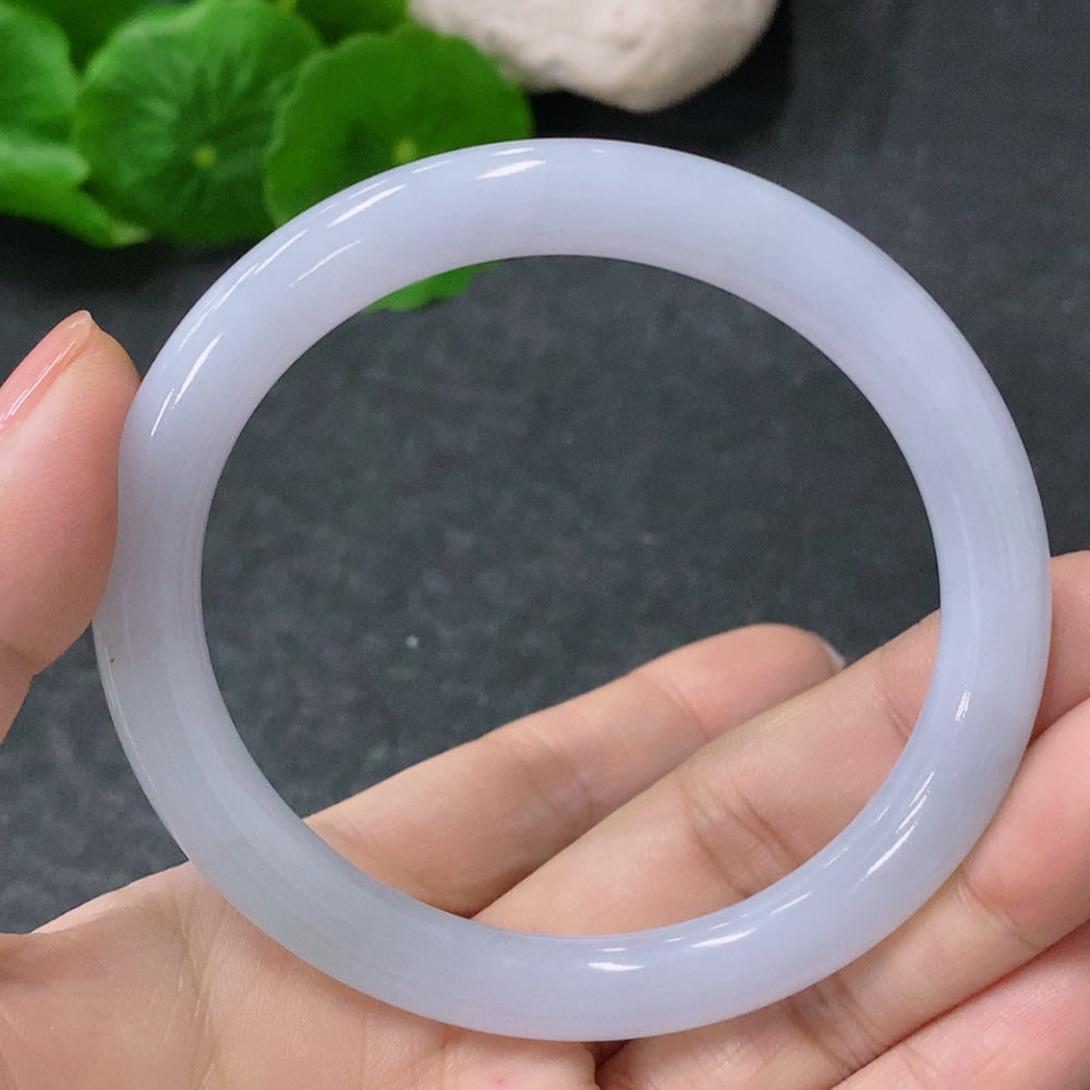 Jadeite Round Bangle Size 55.5mm Total Weight Approx. 32.4g