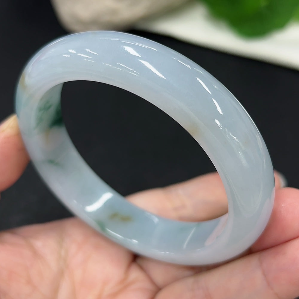 Jadeite Round Bangle Size 59 Total Weight Approx. 72.9g