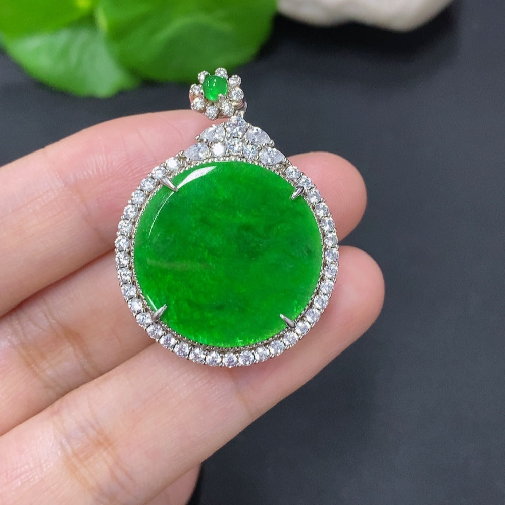 Jadeite plain pendant necklace with non-gold setting, showcasing smooth green jadeite stone on a simple jewelry chain.