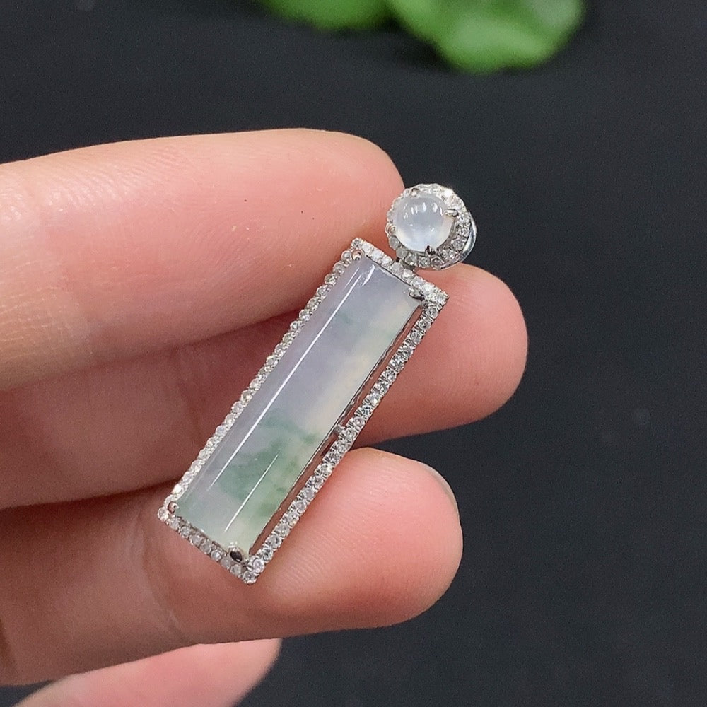 Jadeite Pendant with 18K Gold Mount, Total Weight Approx. 2.55g, Accented with Diamonds