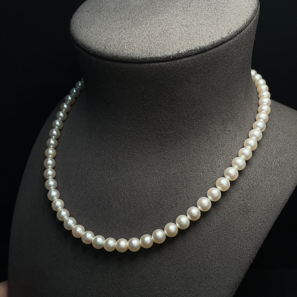 Seawater Pearl Necklace Non-Gold Total Weight Approx. 30.29g Size About 6.9mm