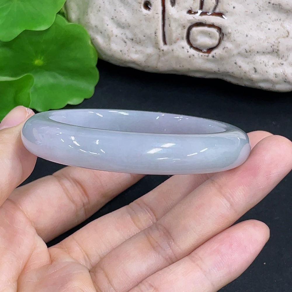 HKHQ Jadeite Imperial Concubine Bangle, size 53.4/49, with intricate jadeite design and a total weight of 42.1g.