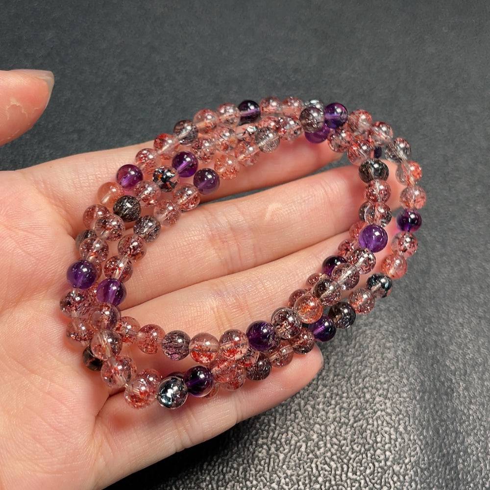 HUILIU HQ crystal bead gemstone necklace with 5.3mm beads, showcasing a string of clear, sparkling crystal beads.