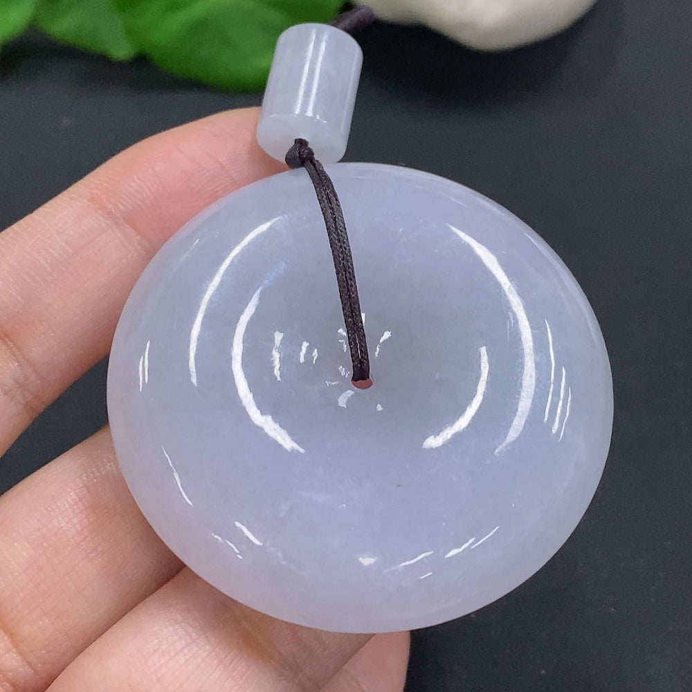 Jadeite Peace Knot Total weight approximately 56.5g