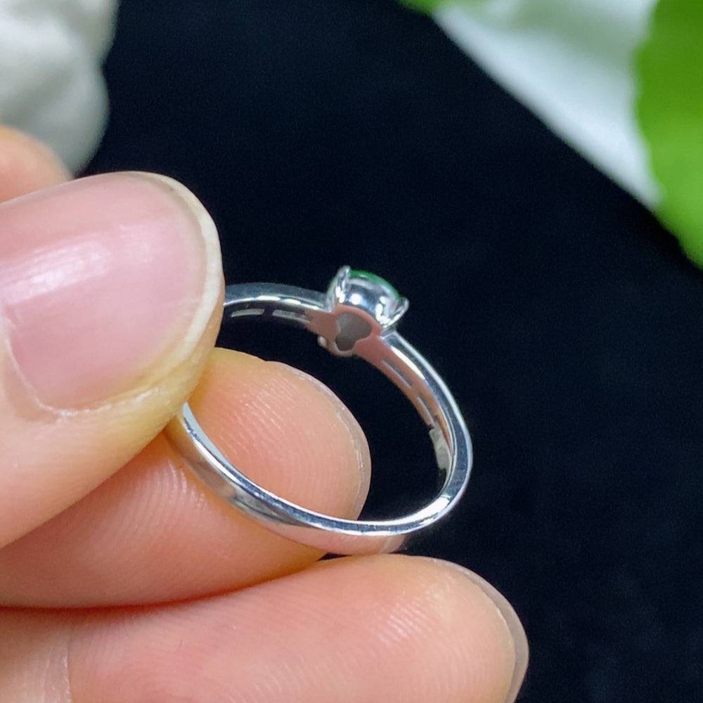 Huiliu Jadeite gourd ring with diamond accents, featuring intricate inlay work and a smooth polished surface.