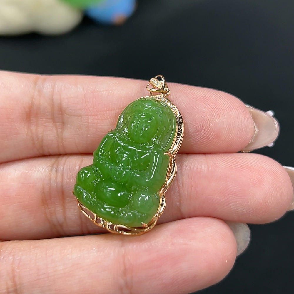 Hetian Jade Jasper Inlaid Pendant Guanyin Total Weight Approx. 4.9g 18k with Diamond Accents