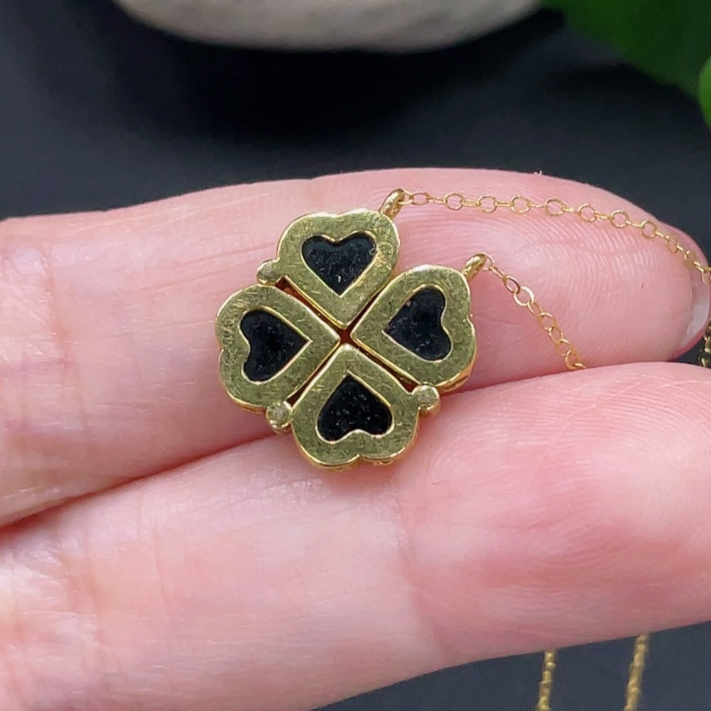 Jadeite Inlaid Necklace with 18K Gold Chain, Total Weight Approx. 2.6g
