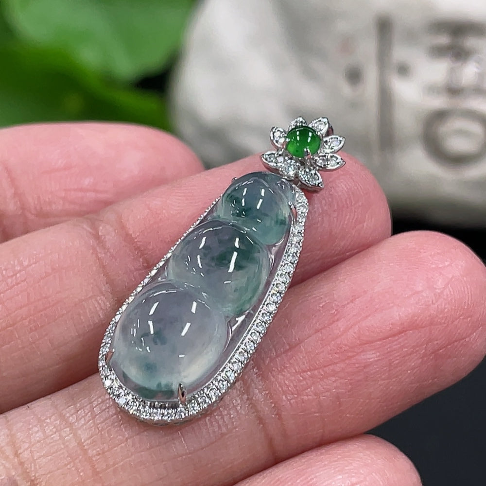 Jadeite Lucky Bean Pendant with 18K Gold and Diamond Accents, Total Weight Approx. 2.67g