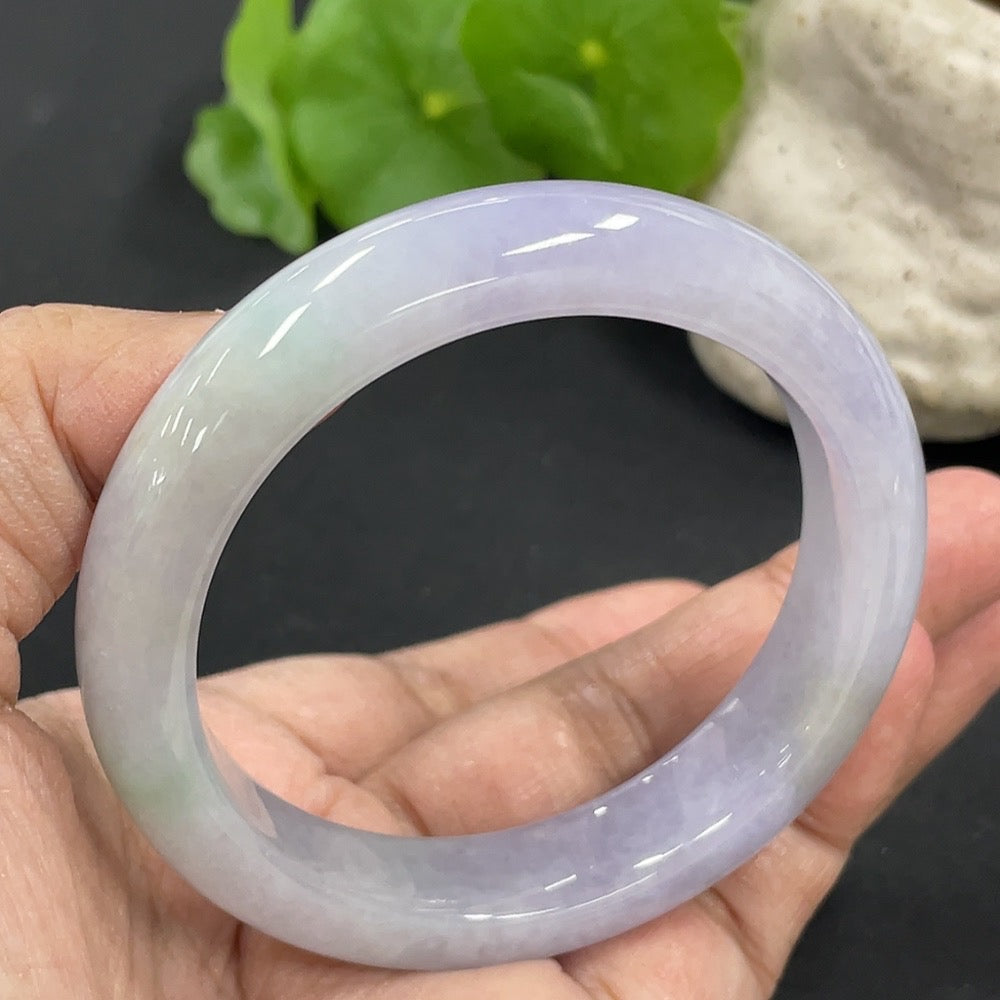 Jadeite Round Bangle