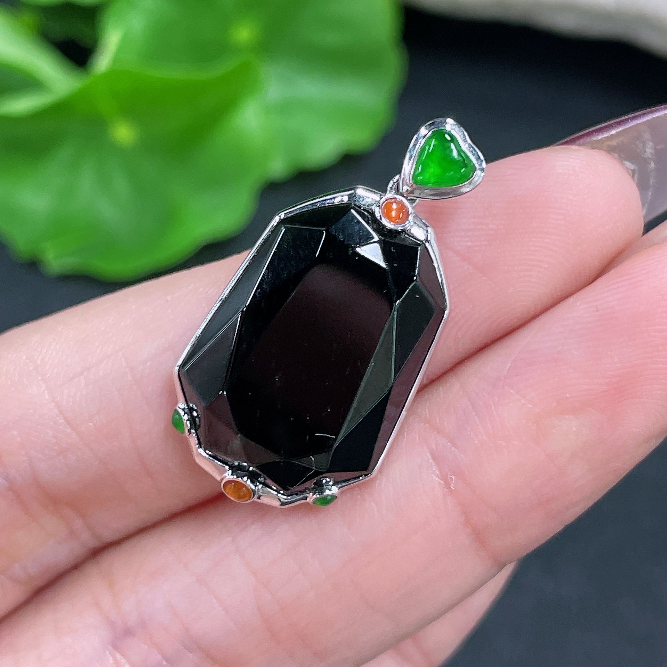 Jadeite Pendant 18k Gold Inlaid Total Weight Approx. 3.88g