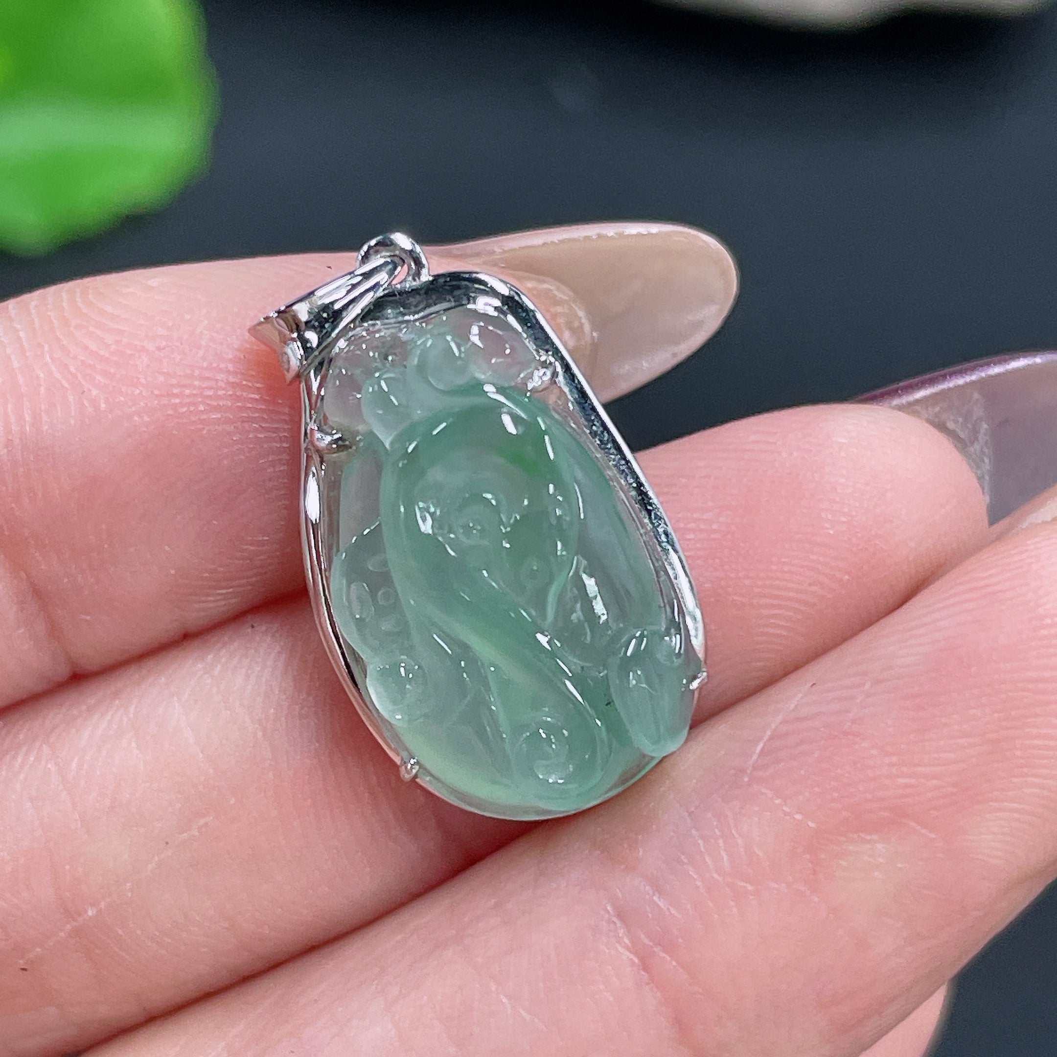 Jadeite Pendant 18k Gold Inlaid Total Weight Approx. 2.91g
