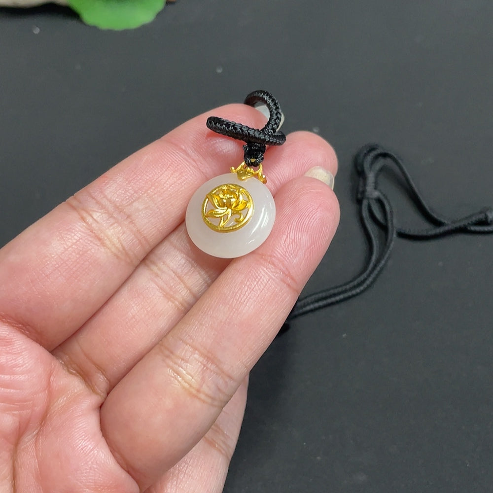 Hetian Jade Inlaid Pendant, Peace Buckle | Huiliu Certified