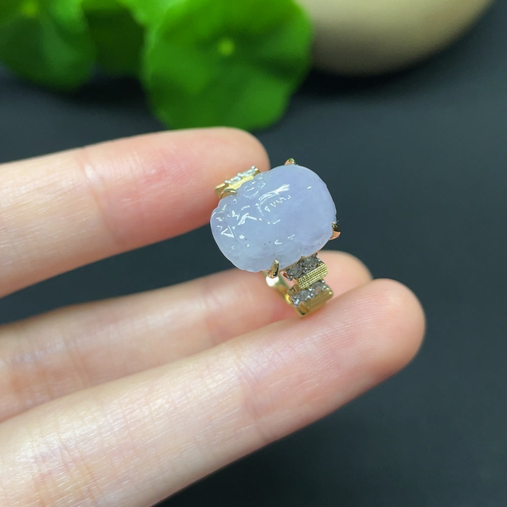 Elegant jadeite Pi Xiu ring in 18K gold with diamond inlay, crafted by HKHQ, showcasing intricate design and luxurious detail.