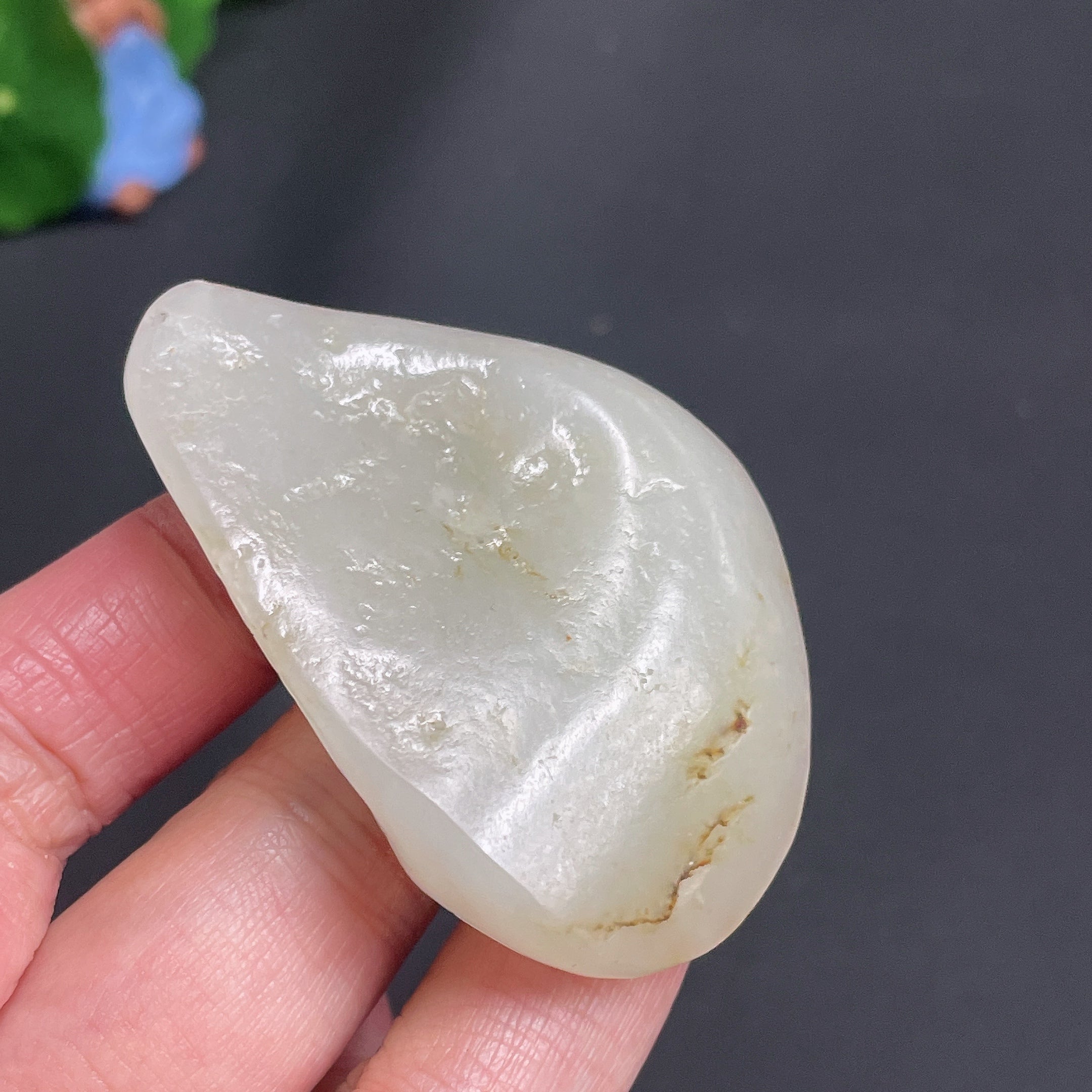 Hetian Jade Pendant Guanyin Total weight approx. 41.3g Undetermined skin color origin