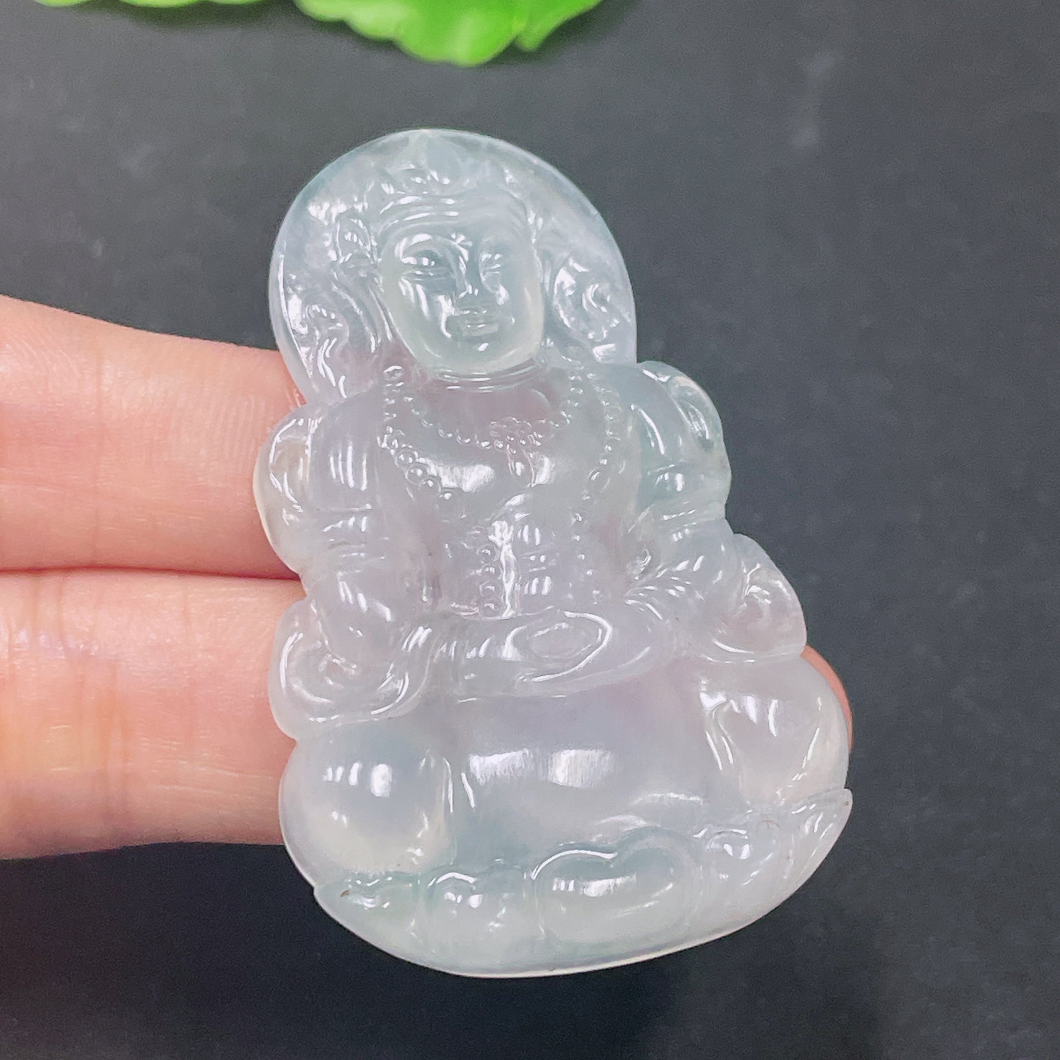 Jadeite Pendant Guanyin Total Weight: Approx. 19.42g