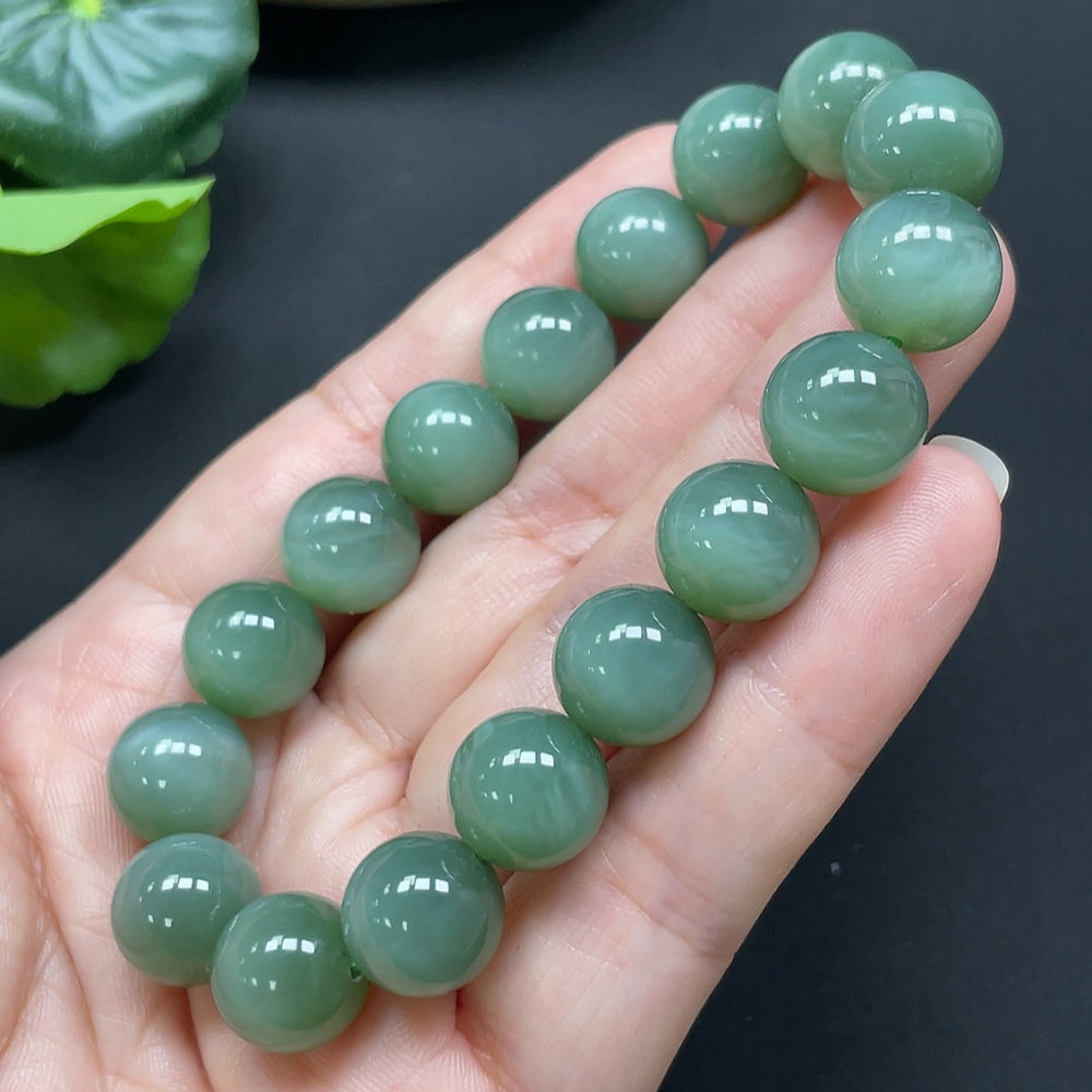 Green Hetian Jade Bead Bracelet