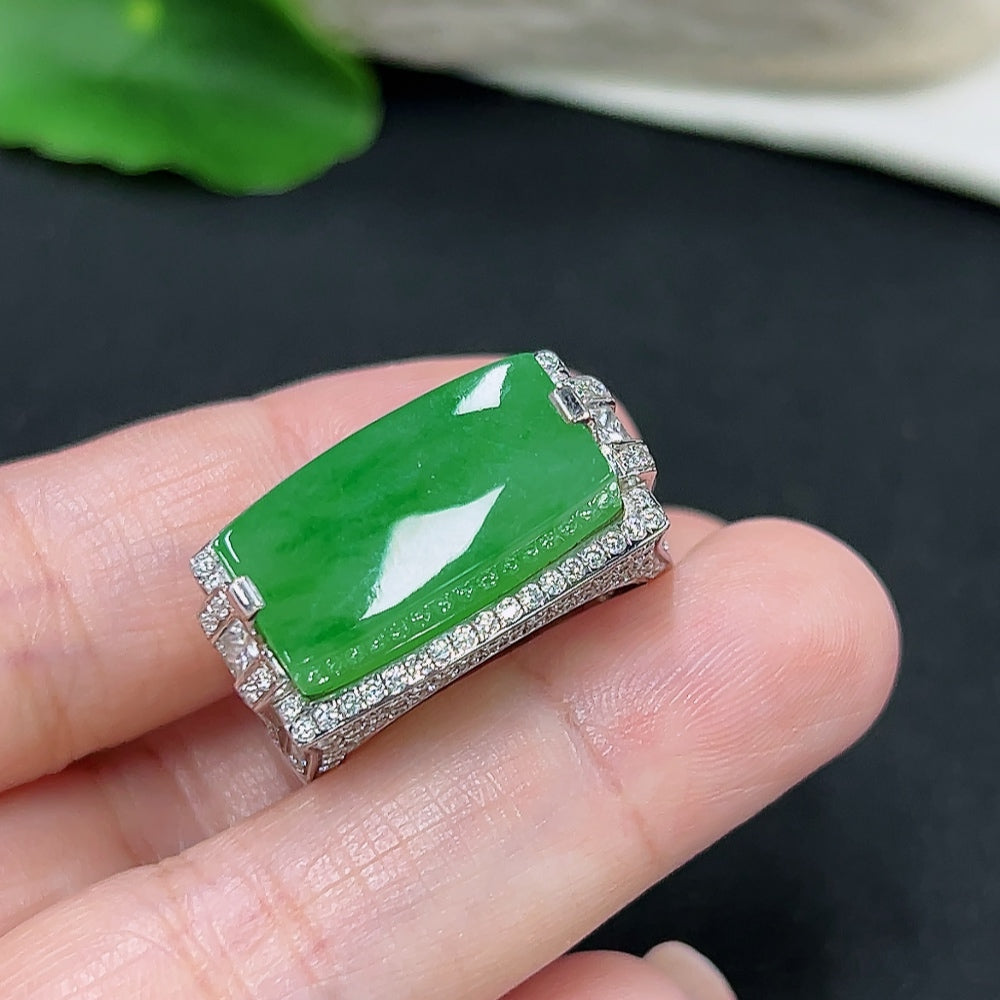 Jadeite Plain Pendant Ring 18k with Diamond Accents