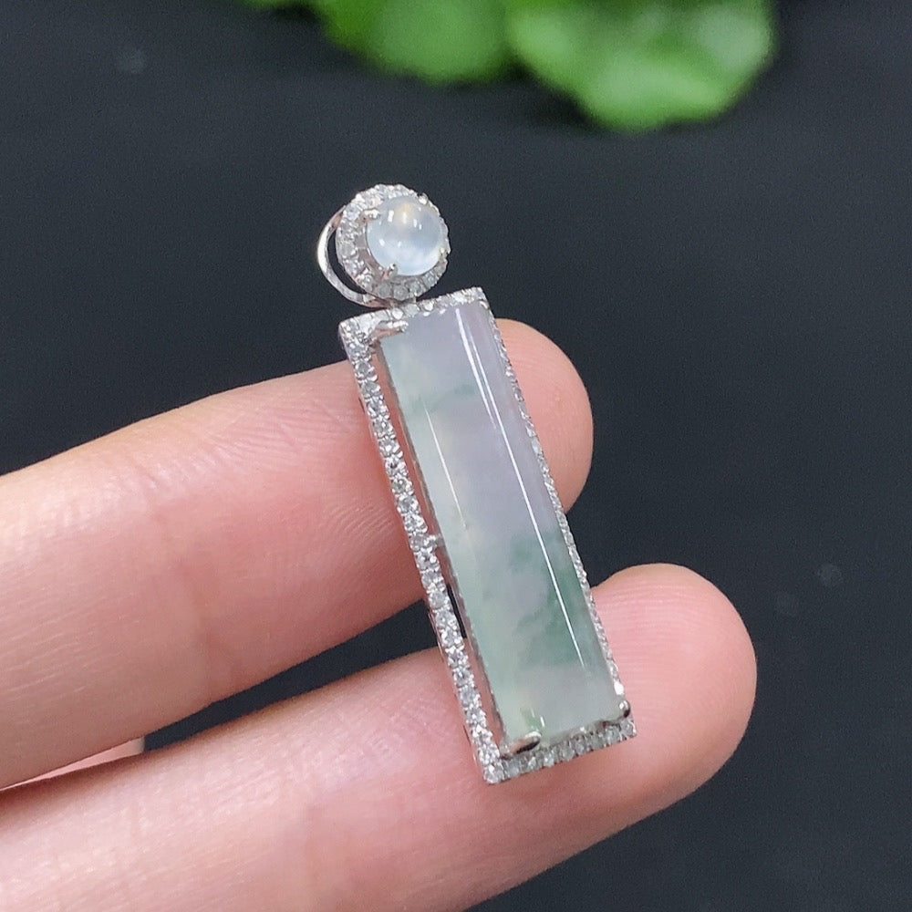 Jadeite Pendant with 18K Gold Mount, Total Weight Approx. 2.55g, Accented with Diamonds