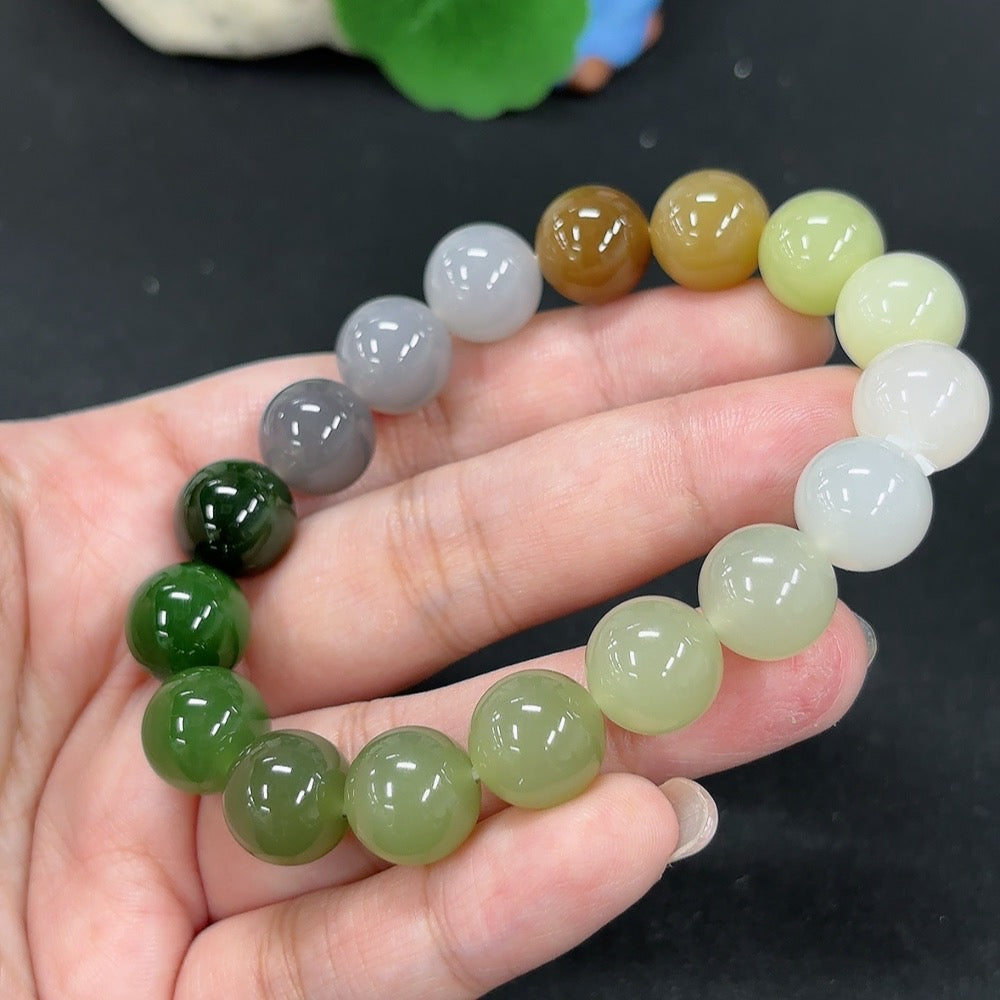 Hetian jade bracelet by HKHQ featuring smooth, polished green jade beads, weighs 45.6g, perfect for elegant jewelry collection