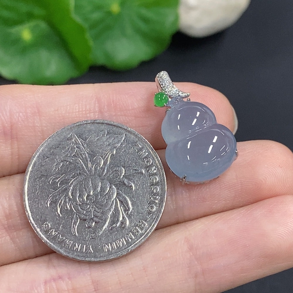 Jadeite Gourd Inlaid Pendant 18k Gold With Diamond Accents