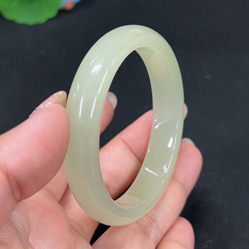 Hetian Jade Round Bracelet Size 52.8 Total Weight Approx. 37.2g