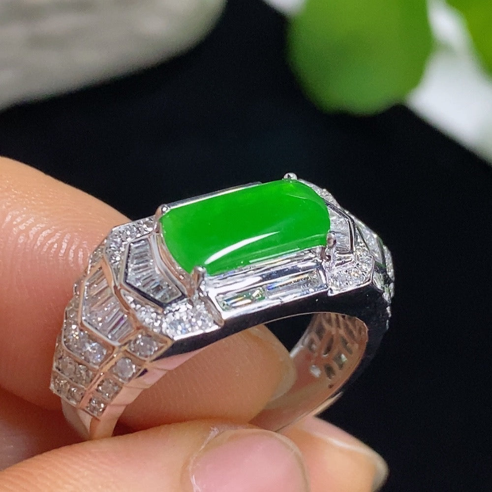 Jadeite Plain Pendant Ring 18k with Diamond Side Stones