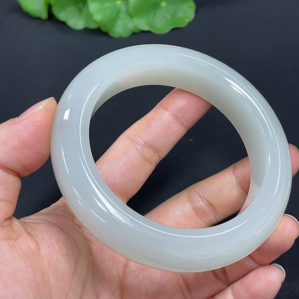 Hetian Jade Round Bracelet Size 56.4 Total Weight Approx. 85.4g