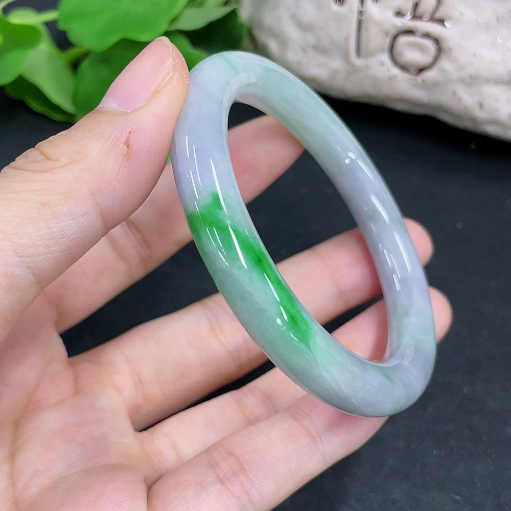 Jadeite Round Bangle