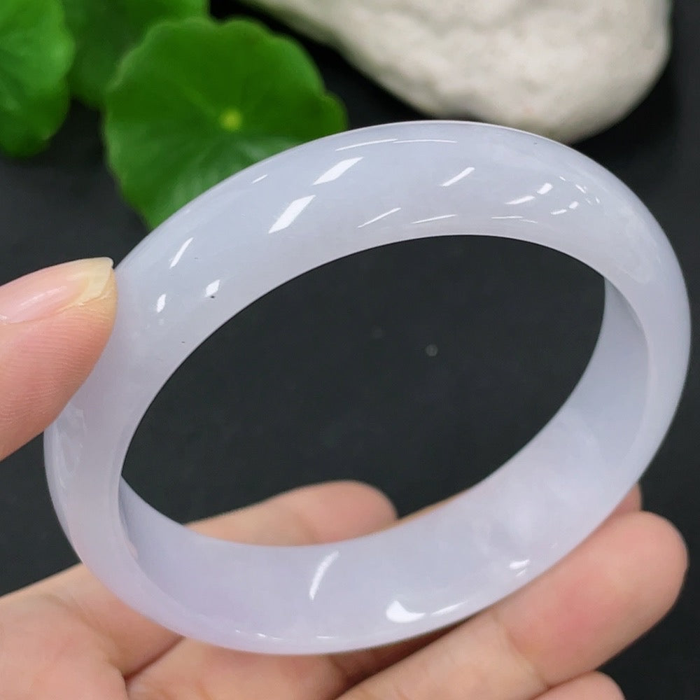 Jadeite Concubine Bracelet Size 55.89/52.26mm Total Weight Approx. 48g