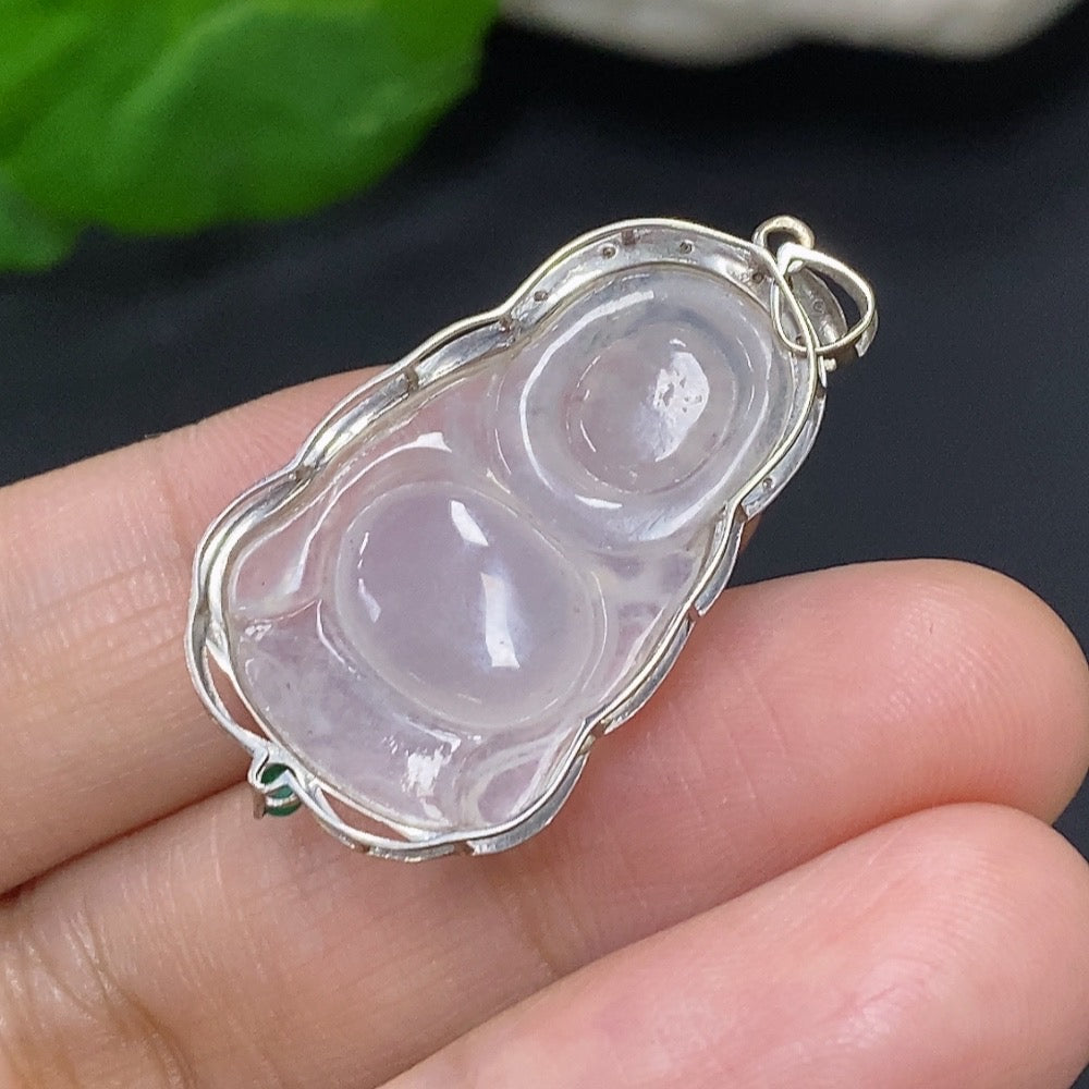 Jadeite Buddha Pendant 18k Gold Total Weight Approx. 3.2g With Non-Jadeite Beads Non-Diamond (Too Small to Confirm)