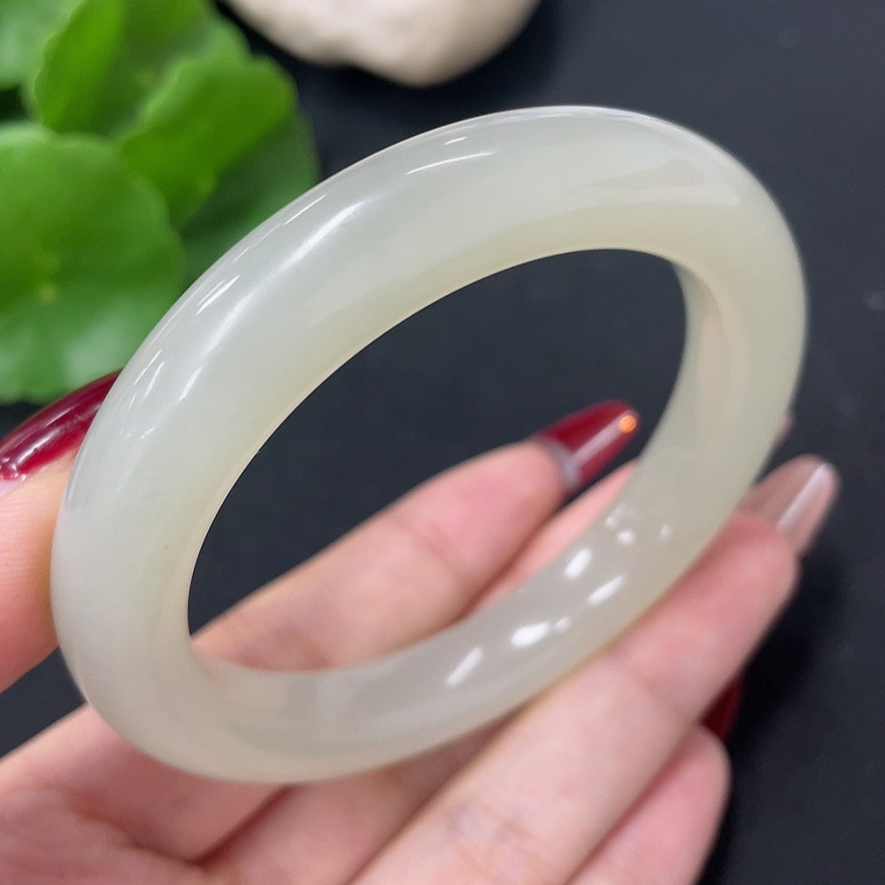 Hetian Jade Round Bracelet Size 55 Total Weight Approx. 52.3g