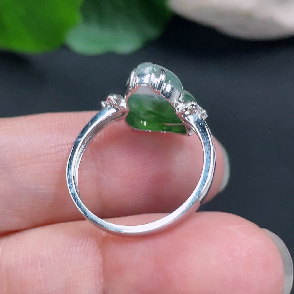 Jadeite inlaid ring size 14 18K gold total weight about 2.8g (with diamond accents)