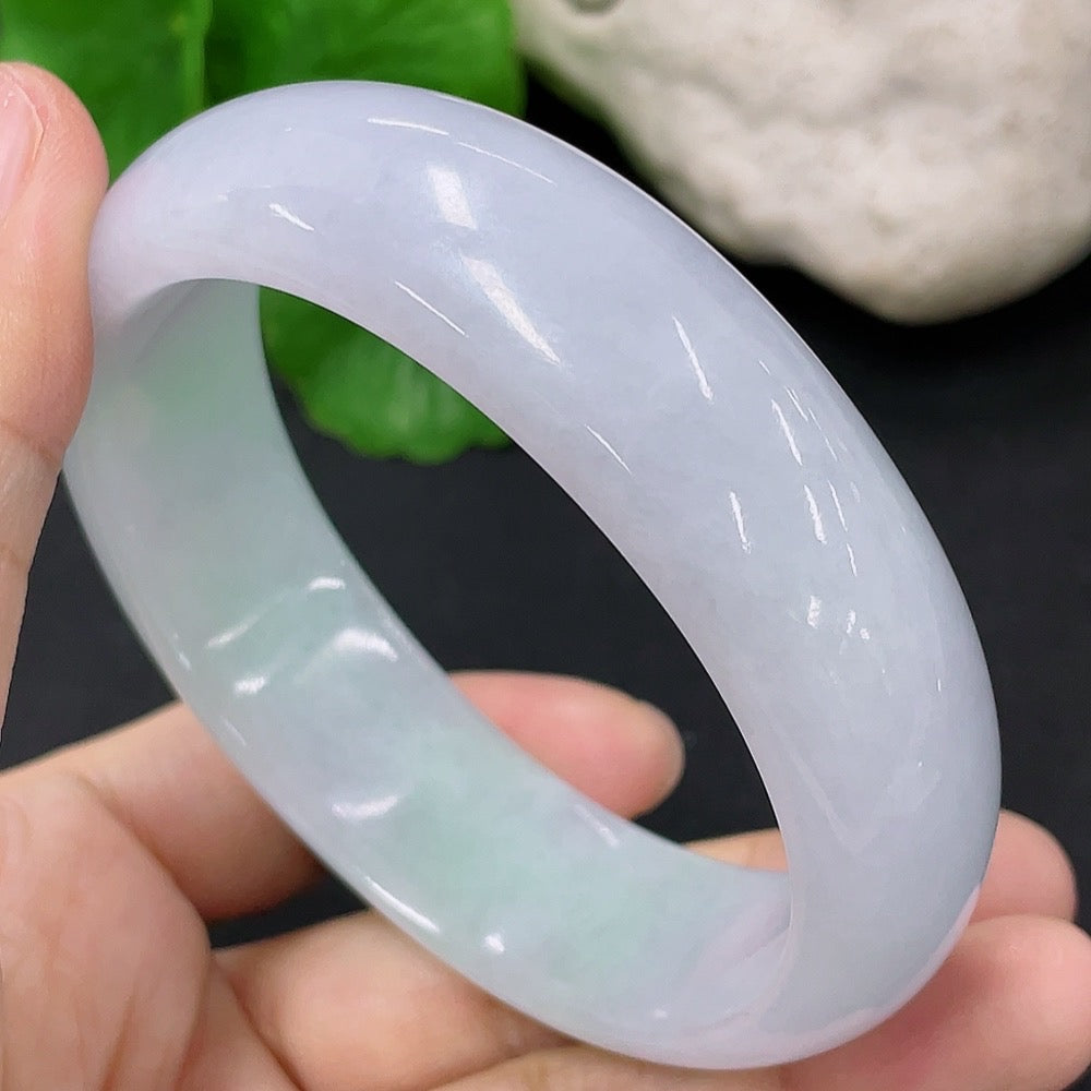 Jadeite Concubine Bracelet