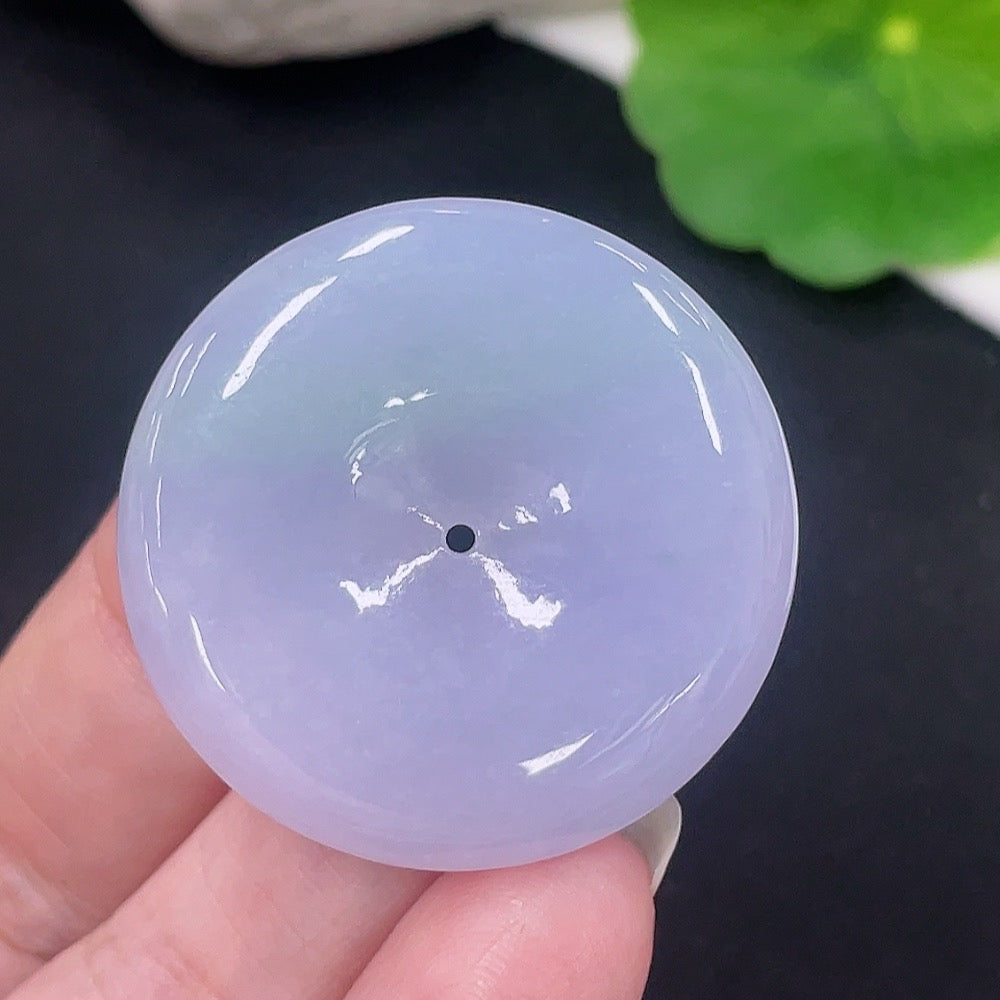 Jadeite Peace Knot Pendant Total Weight Approx. 13.6g