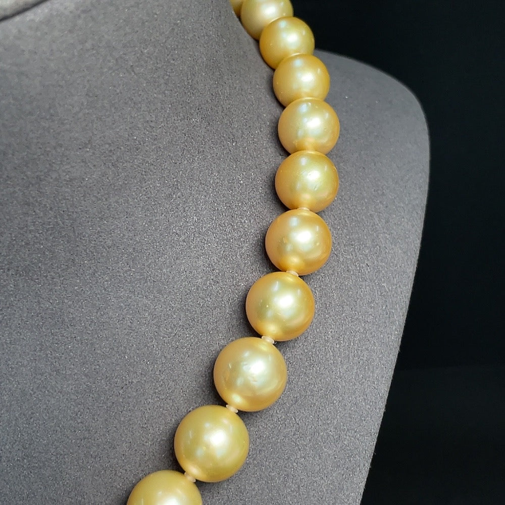 Seawater Pearl Strand 14k Gold Approx. Color Origin Undetermined