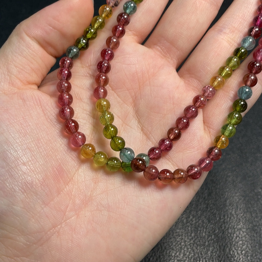 Tourmaline Bead Necklace with Visible Organic Matter and Other Mineral Components, Total Weight Approximately 25.26g, Bead Size About 5.3mm