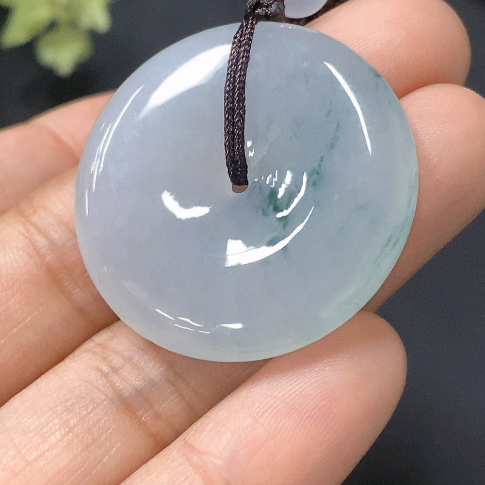JadeitePeace Pendant, Total Weight: 14.068g