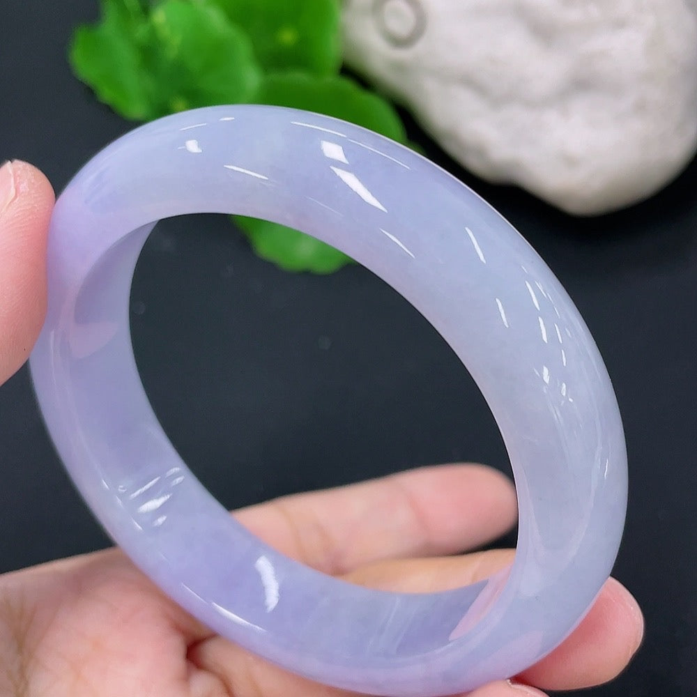 Jadeite Round Bangle