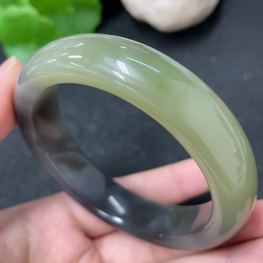Hetian Jade Round Bracelet Size 59.3 Total Weight Approx. 78.6g