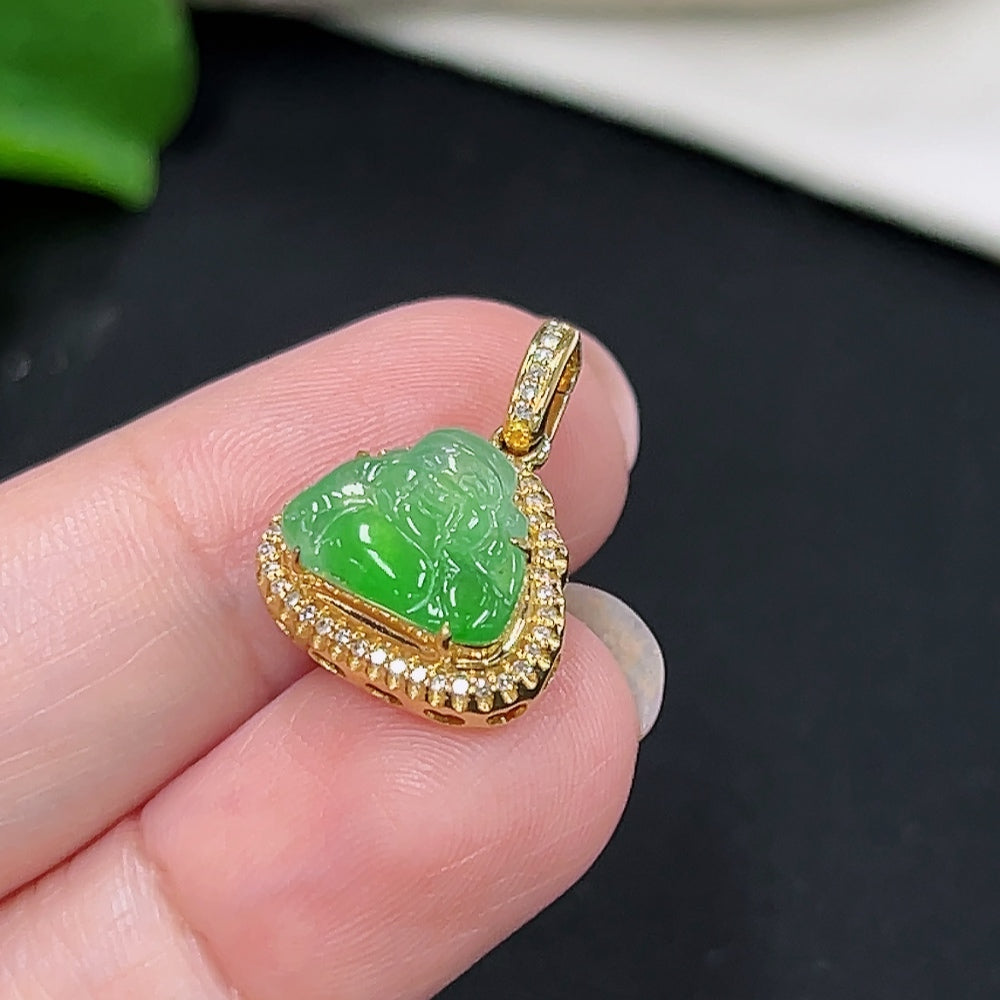 Jadeite God of Wealth Pendant 18K Gold Total Weight Approx. 2.3g (with Diamond Accents)