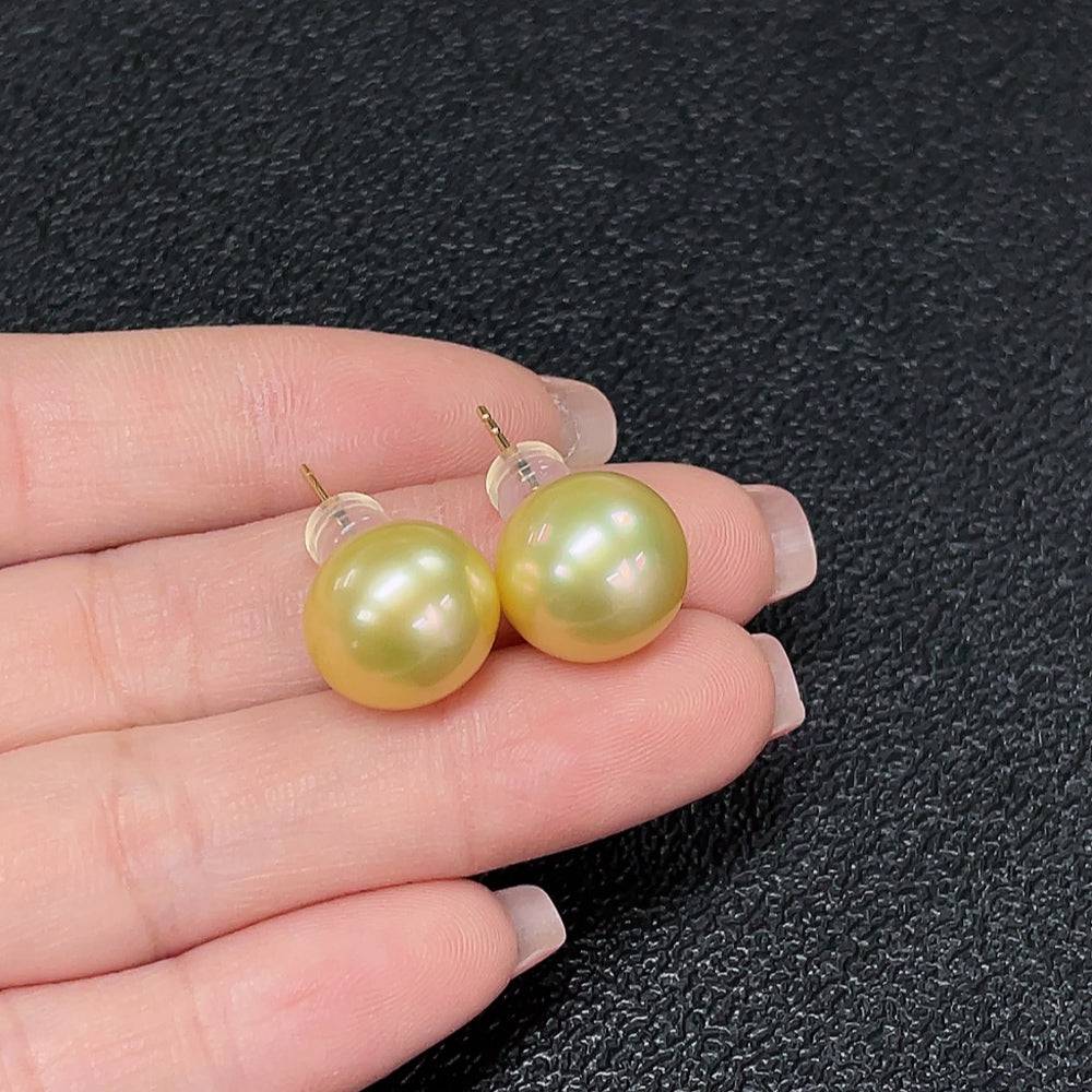 HUILIU HQ seawater pearl earrings with 12.6mm pearls set in 18K gold color, total weight approx. 5.54g, elegant jewelry.