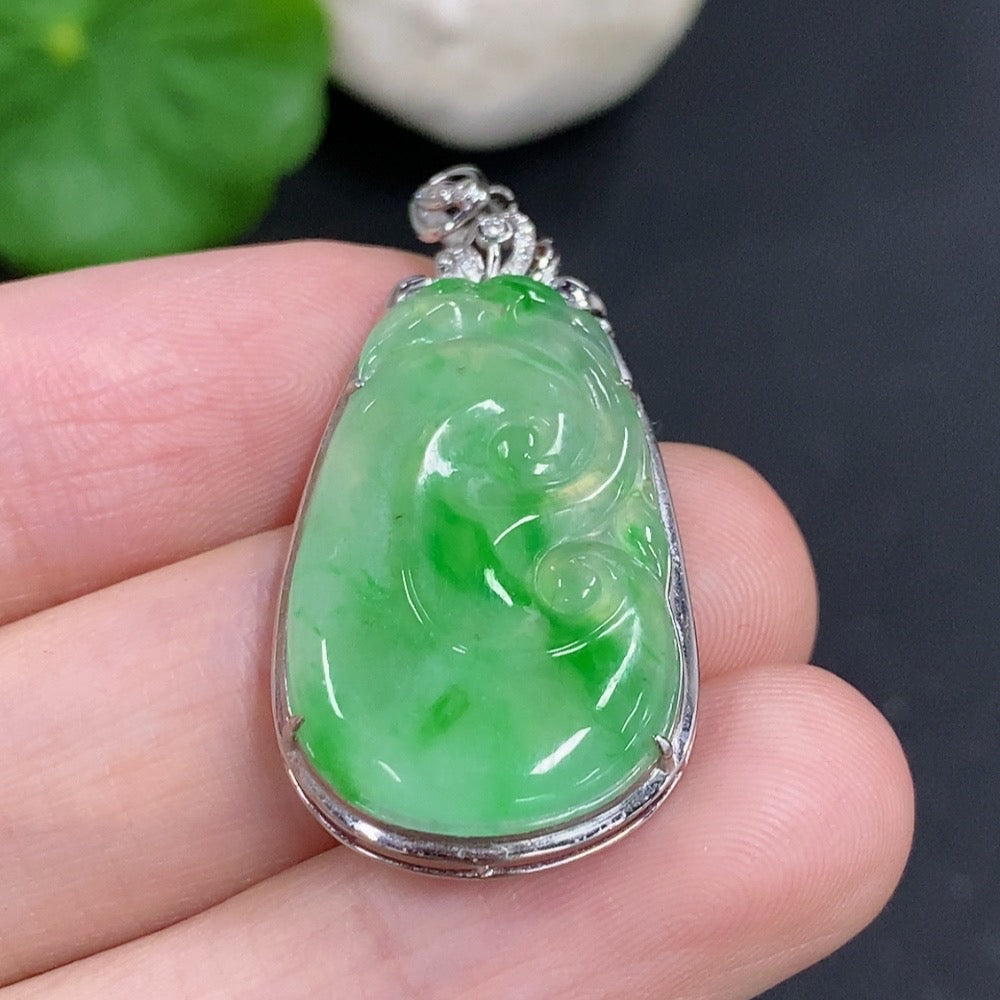 Jadeite Ruyi pendant with 18K gold and diamond accents, HKHQ jade jewelry, showcasing intricate craftsmanship and elegant design.