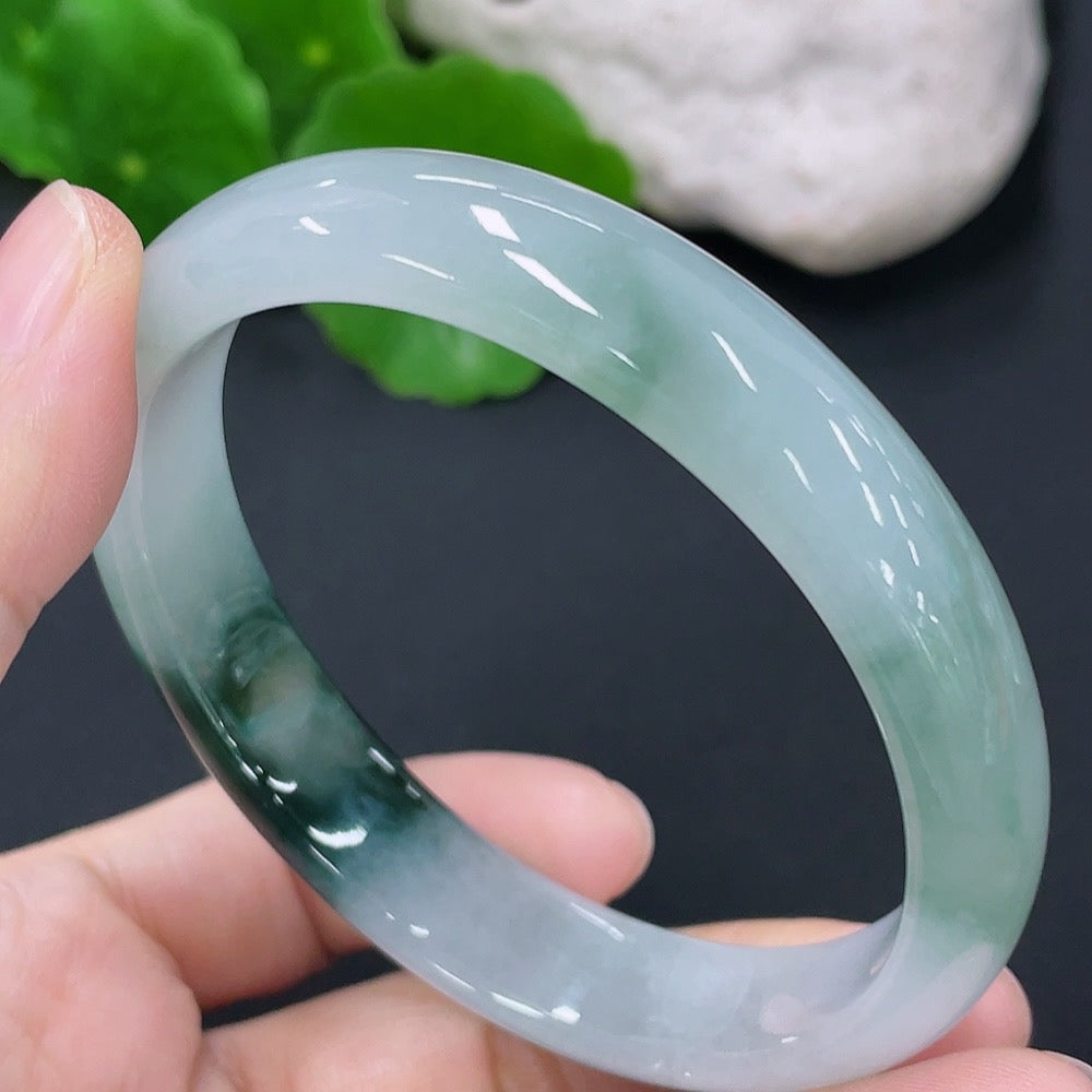 Jadeite Concubine Bracelet