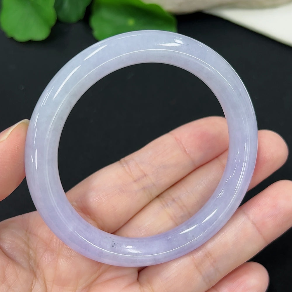 Jadeite Round Bangle