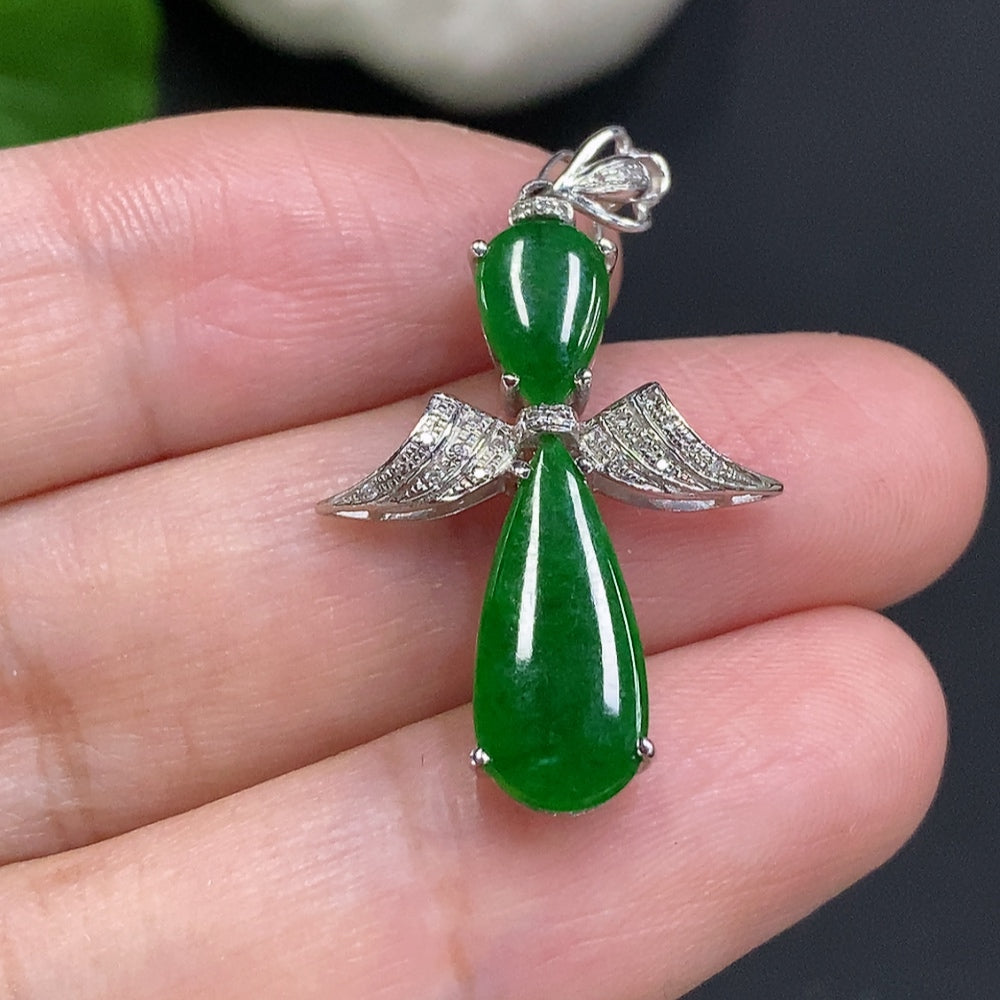 Jadeite Pendant with 18K Gold Mount Total Weight Approx. 1.9g (Accented with Diamonds)