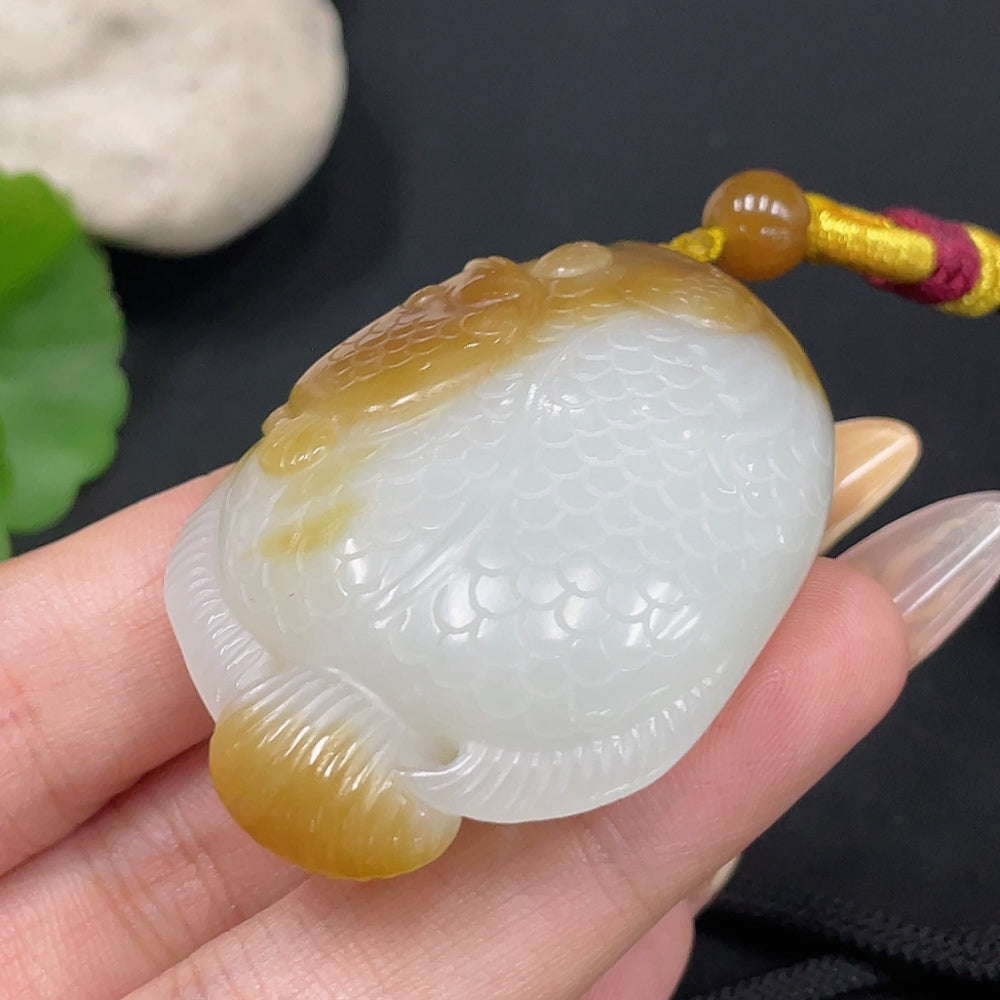 Hetian Jade Pendant Fish Total Weight Approx. (with rope) 52.8g