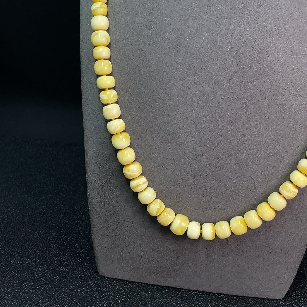 Amber Beeswax Beaded Necklace with Non-Natural Clasp, Total Weight Approx. 29.04g, Size 6.9-11.3mm