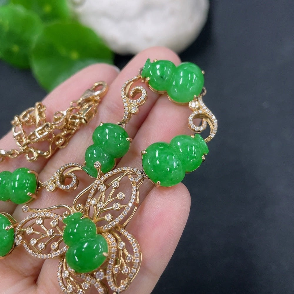 Jadeite Inlaid Gourd Necklace 18k with Diamond Accents Total Weight Approx. 31.29g