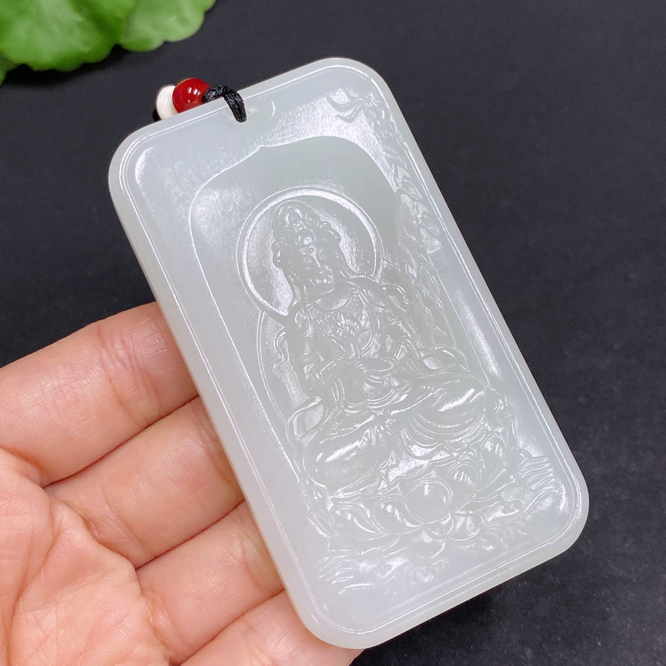 Hetian Jade Pendant Guanyin (including rope) | Huiliu Certified